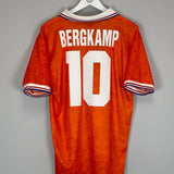 1994 NETHERLANDS BERGKAMP 10 HOME SHIRT (M) LOTTO - Cult Kits - Medium - Buy Vintage Football Shirts, Authentic Retro Football Shirts For Sale, Classic Football Shirts & Soccer Jersey