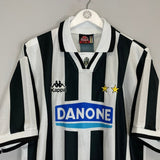 1994/95 JUVENTUS 10 HOME SHIRT (XL) KAPPA - Cult Kits - XL - Buy Vintage Football Shirts, Authentic Retro Football Shirts For Sale, Classic Football Shirts & Soccer Jersey