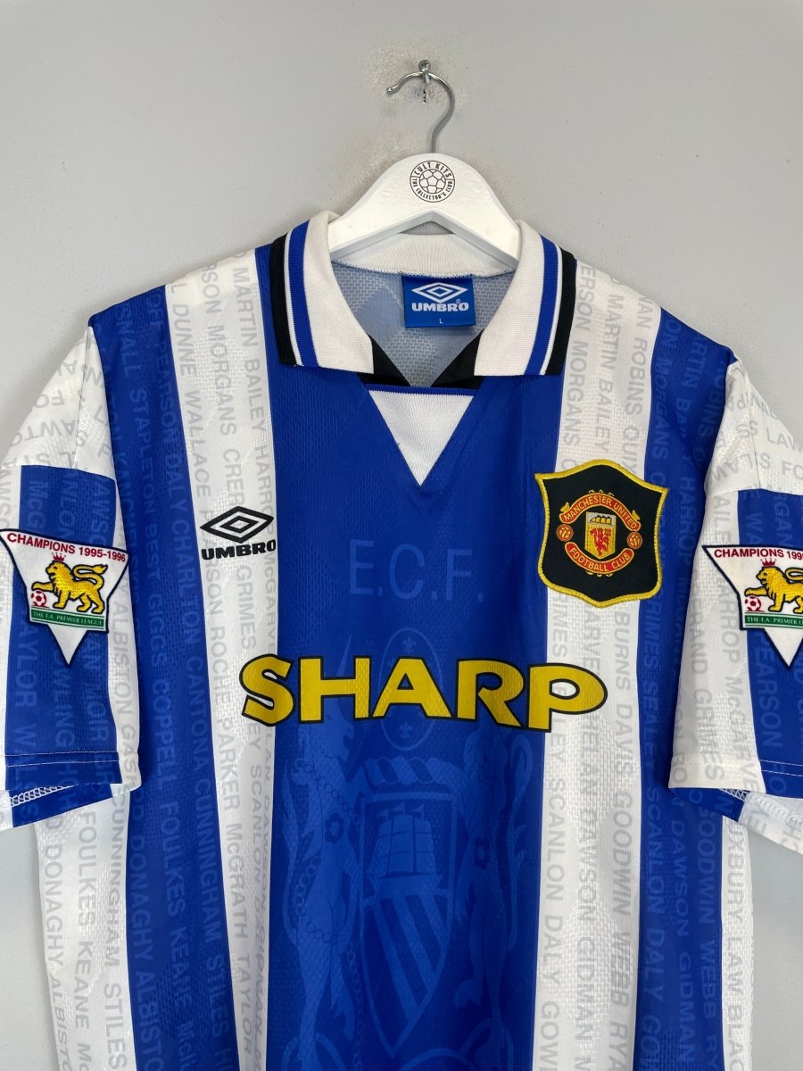 1994/96 MANCHESTER UNITED CANTONA 7 AWAY SHIRT (L) UMBRO - Cult Kits - Large - Buy Vintage Football Shirts, Authentic Retro Football Shirts For Sale, Classic Football Shirts & Soccer Jersey