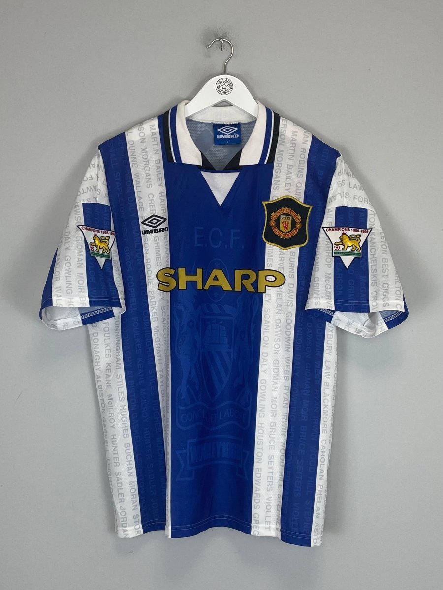 1994/96 MANCHESTER UNITED CANTONA 7 AWAY SHIRT (L) UMBRO - Cult Kits - Large - Buy Vintage Football Shirts, Authentic Retro Football Shirts For Sale, Classic Football Shirts & Soccer Jersey