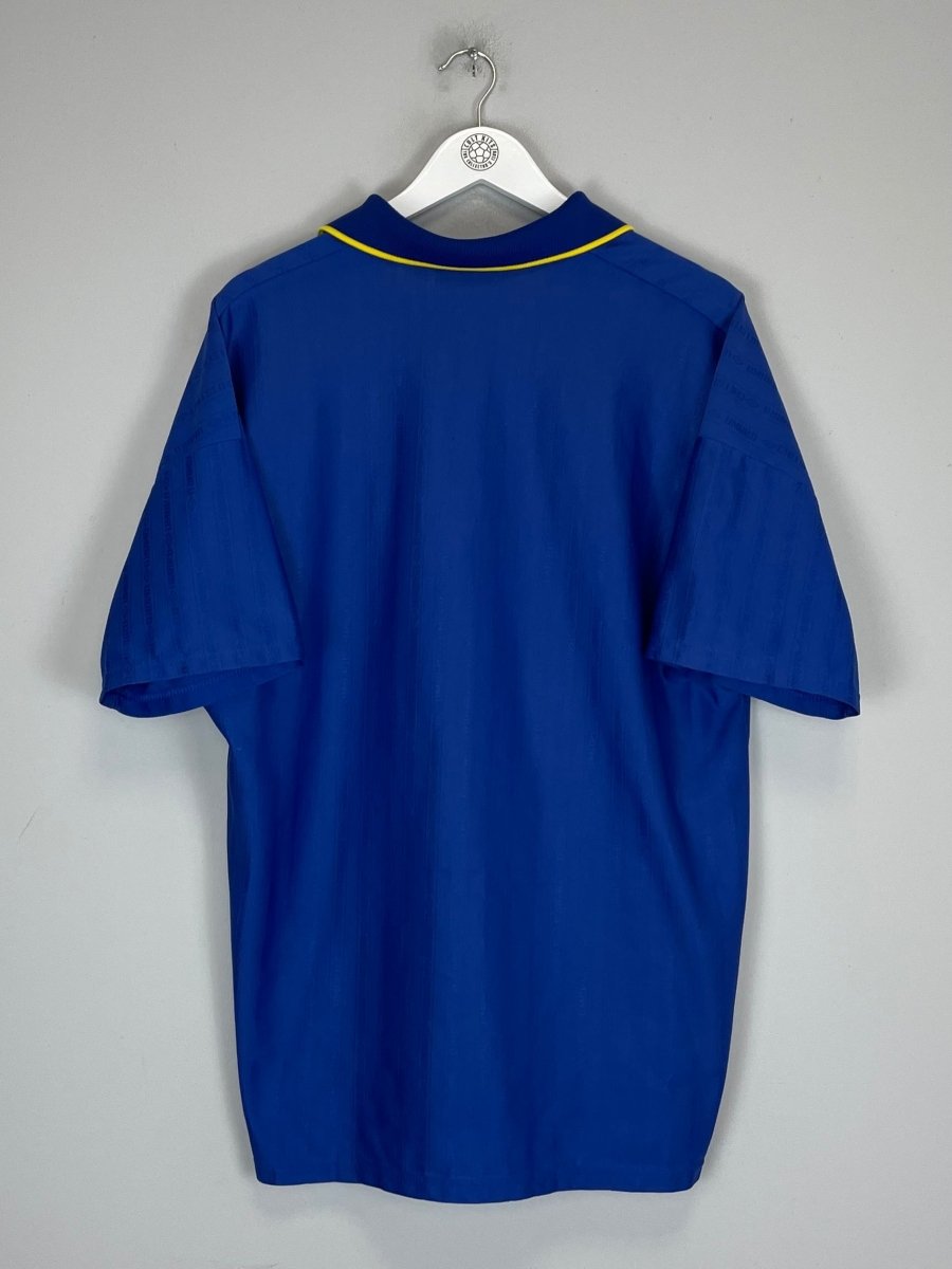1995/96 CHELSEA HOME SHIRT (XL) UMBRO - Cult Kits - XL - Buy Vintage Football Shirts, Authentic Retro Football Shirts For Sale, Classic Football Shirts & Soccer Jersey