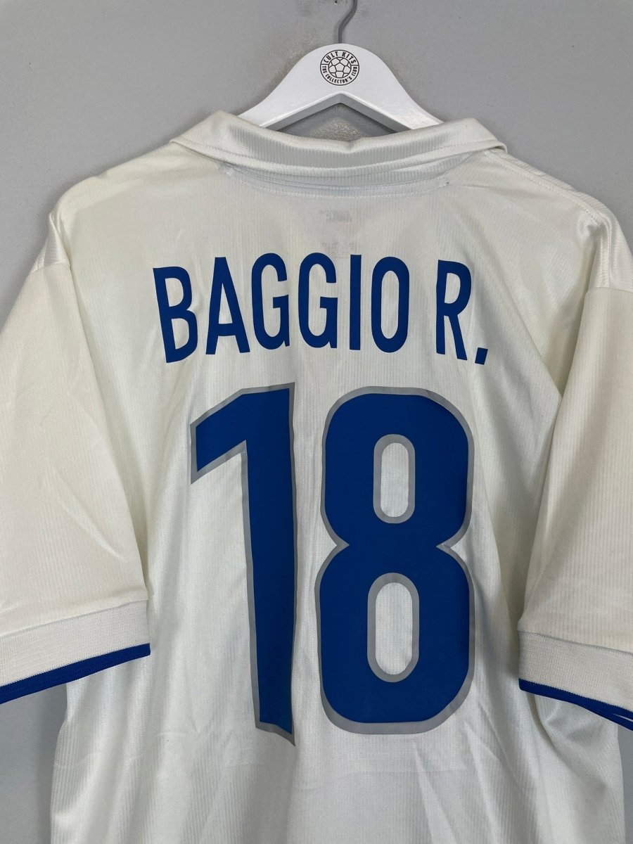 1997/98 ITALY BAGGIO 18 AWAY SHIRT (XL) NIKE - Cult Kits - XL - Buy Vintage Football Shirts, Authentic Retro Football Shirts For Sale, Classic Football Shirts & Soccer Jersey