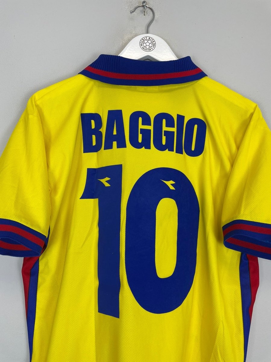 1999/00 BOLOGNA BAGGIO 10 HOME SHIRT (L) DIADORA - Cult Kits - Large - Buy Vintage Football Shirts, Authentic Retro Football Shirts For Sale, Classic Football Shirts & Soccer Jersey