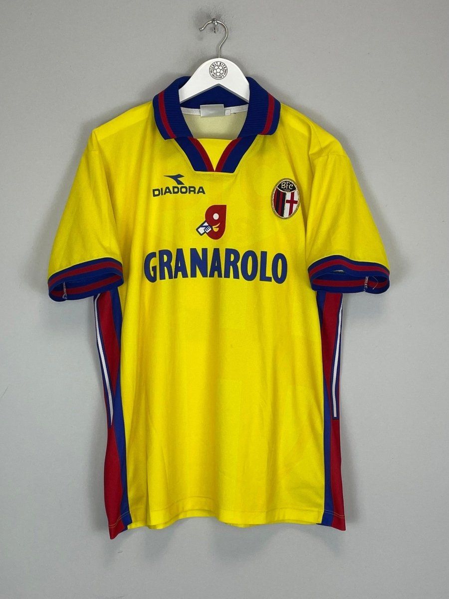 1999/00 BOLOGNA BAGGIO 10 HOME SHIRT (L) DIADORA - Cult Kits - Large - Buy Vintage Football Shirts, Authentic Retro Football Shirts For Sale, Classic Football Shirts & Soccer Jersey