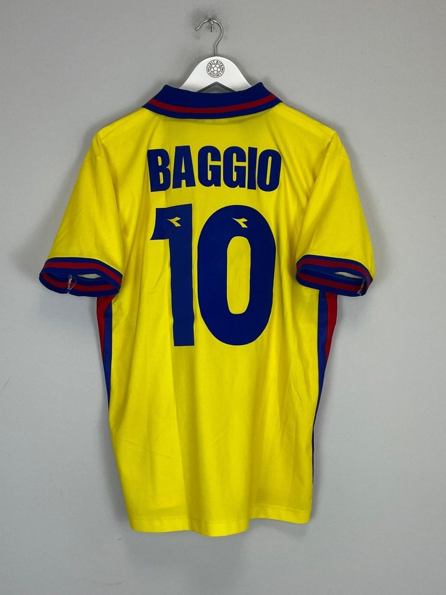 1999/00 BOLOGNA BAGGIO 10 HOME SHIRT (L) DIADORA - Cult Kits - Large - Buy Vintage Football Shirts, Authentic Retro Football Shirts For Sale, Classic Football Shirts & Soccer Jersey