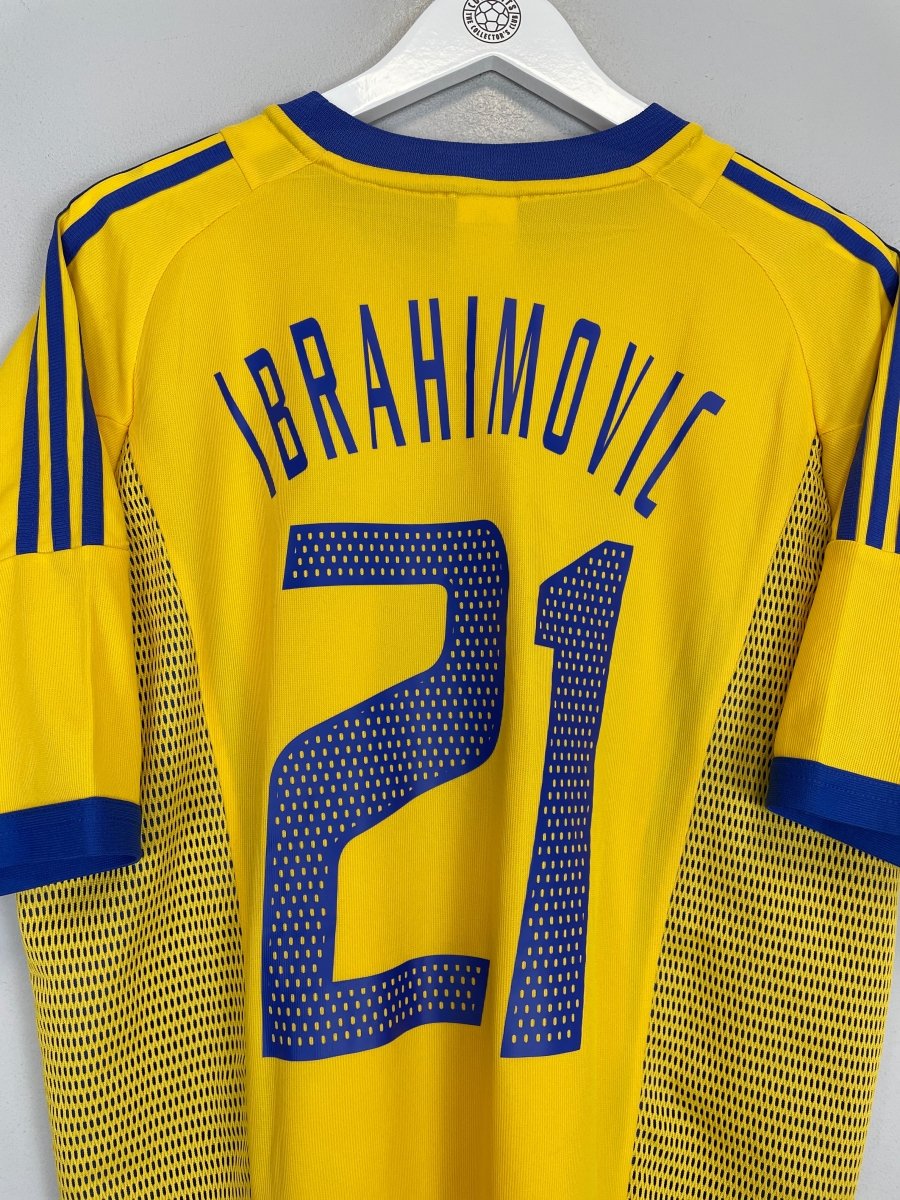 2002/03 SWEDEN IBRAHIMOVIC 21 HOME SHIRT (L) ADIDAS - Cult Kits - Large - Buy Vintage Football Shirts, Authentic Retro Football Shirts For Sale, Classic Football Shirts & Soccer Jersey