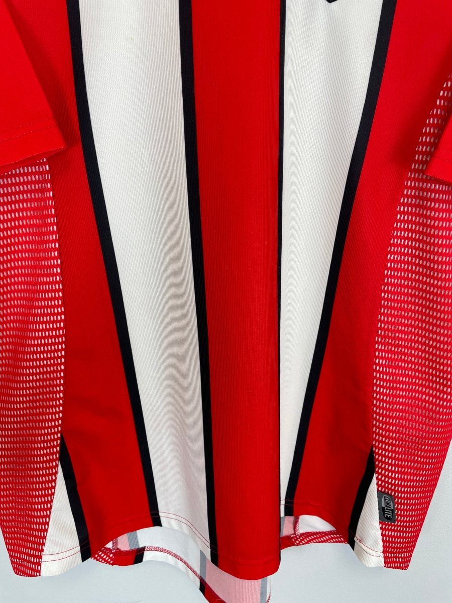 2002/04 RIVER PLATE HOME SHIRT (M) ADIDAS - Cult Kits - Medium - Buy Vintage Football Shirts, Authentic Retro Football Shirts For Sale, Classic Football Shirts & Soccer Jersey