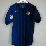 2004/05 BARCELONA MESSI 20 AWAY SHIRT (M) NIKE - Cult Kits - Medium - Buy Vintage Football Shirts, Authentic Retro Football Shirts For Sale, Classic Football Shirts & Soccer Jersey