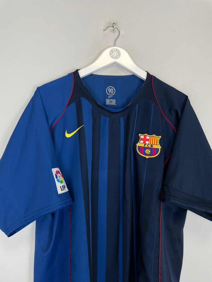 2004/05 BARCELONA RONALDINHO 10 AWAY SHIRT (XL) NIKE - Cult Kits - XL - Buy Vintage Football Shirts, Authentic Retro Football Shirts For Sale, Classic Football Shirts & Soccer Jersey
