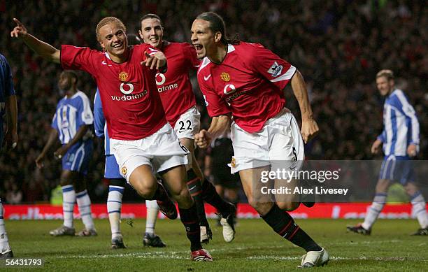 2005/06 WIGAN HENCHOZ 6 *MATCH WORN vs MANCHESTER UNITED* L/S HOME SHIRT (XL) JJB - Cult Kits