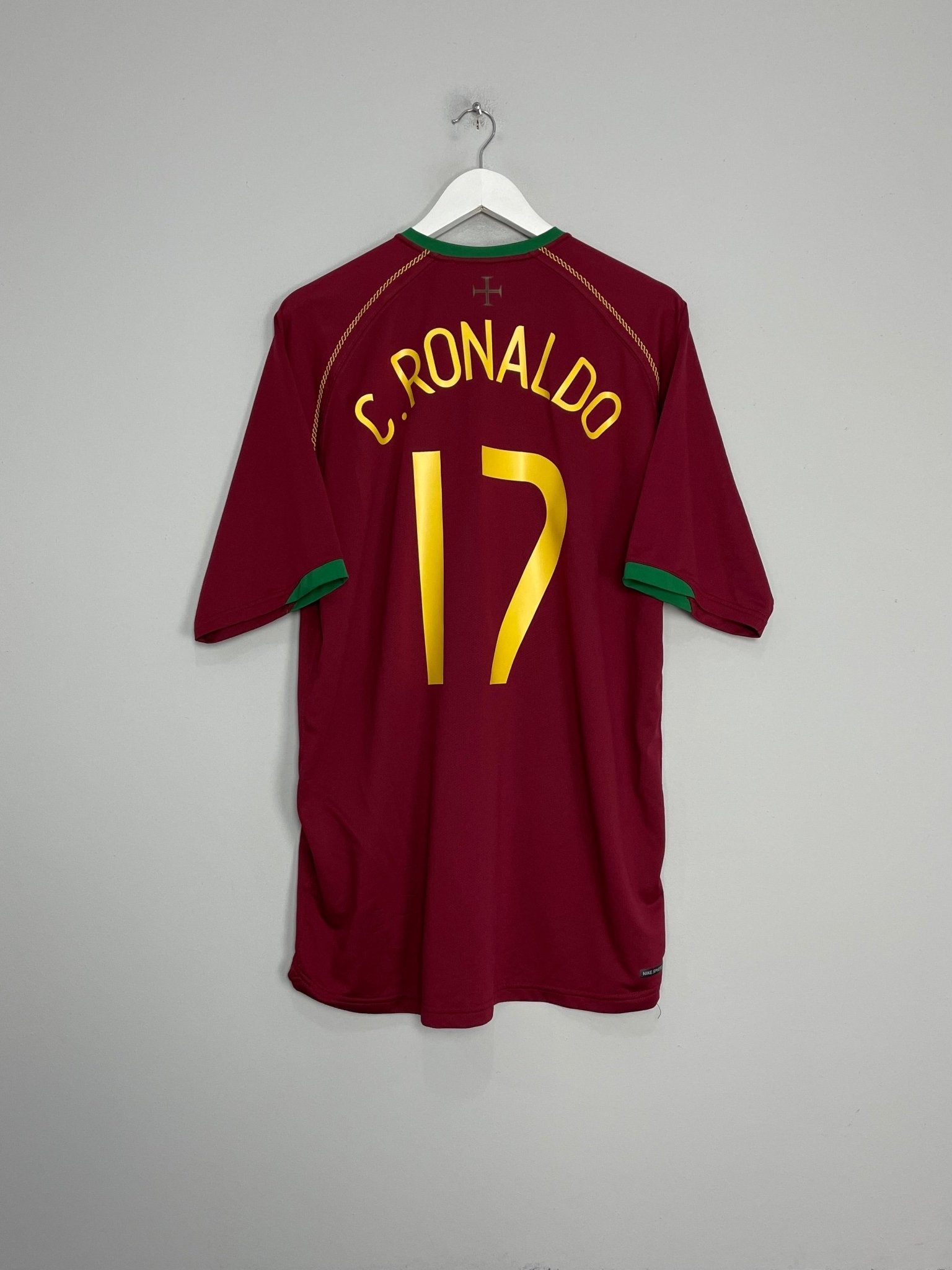 2006/08 PORTUGAL C.RONALDO #17 HOME SHIRT (XXL) NIKE – Cult Kits
