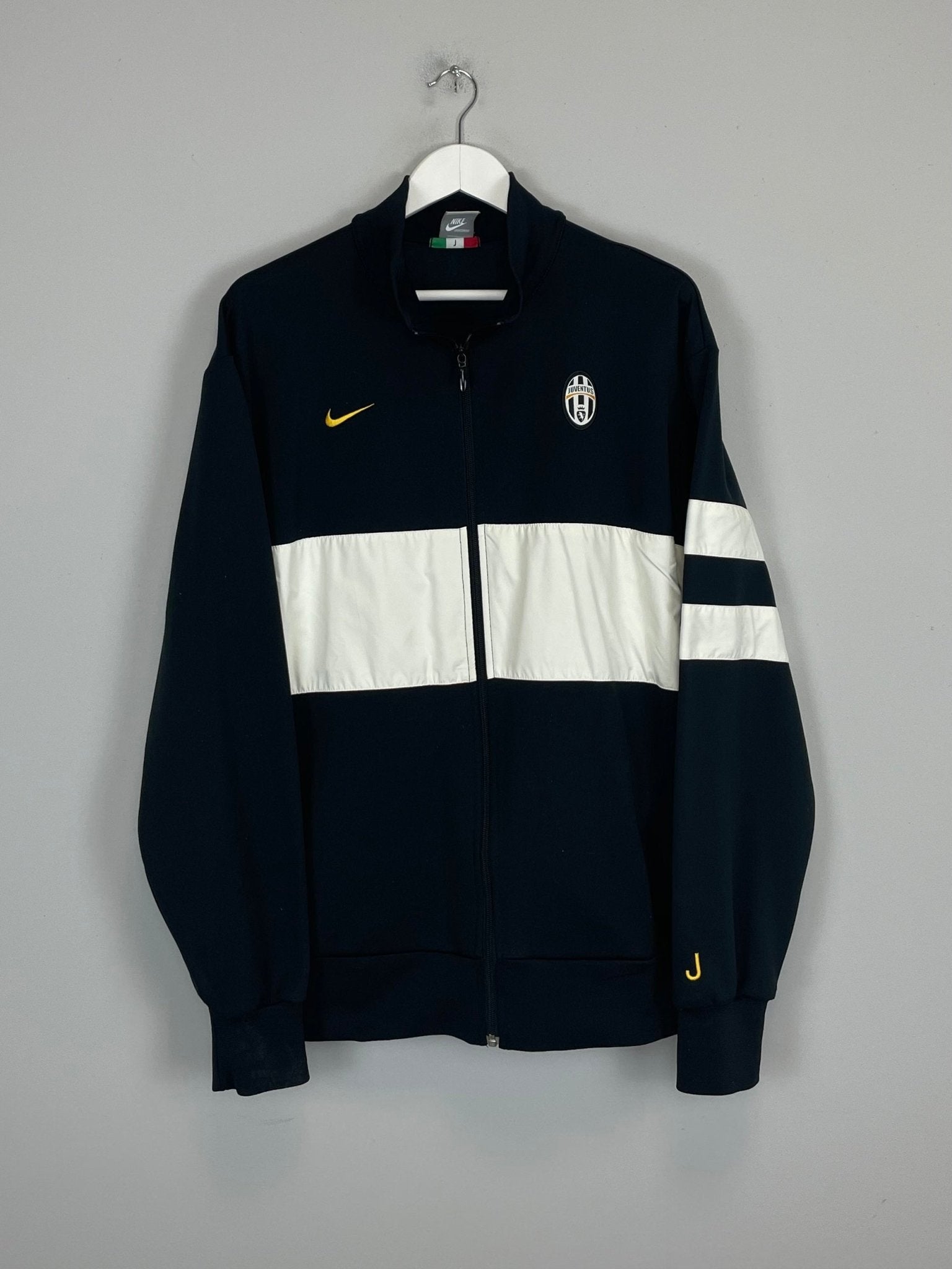2009/10 JUVENTUS TRACK JACKET (XL) NIKE – Cult Kits