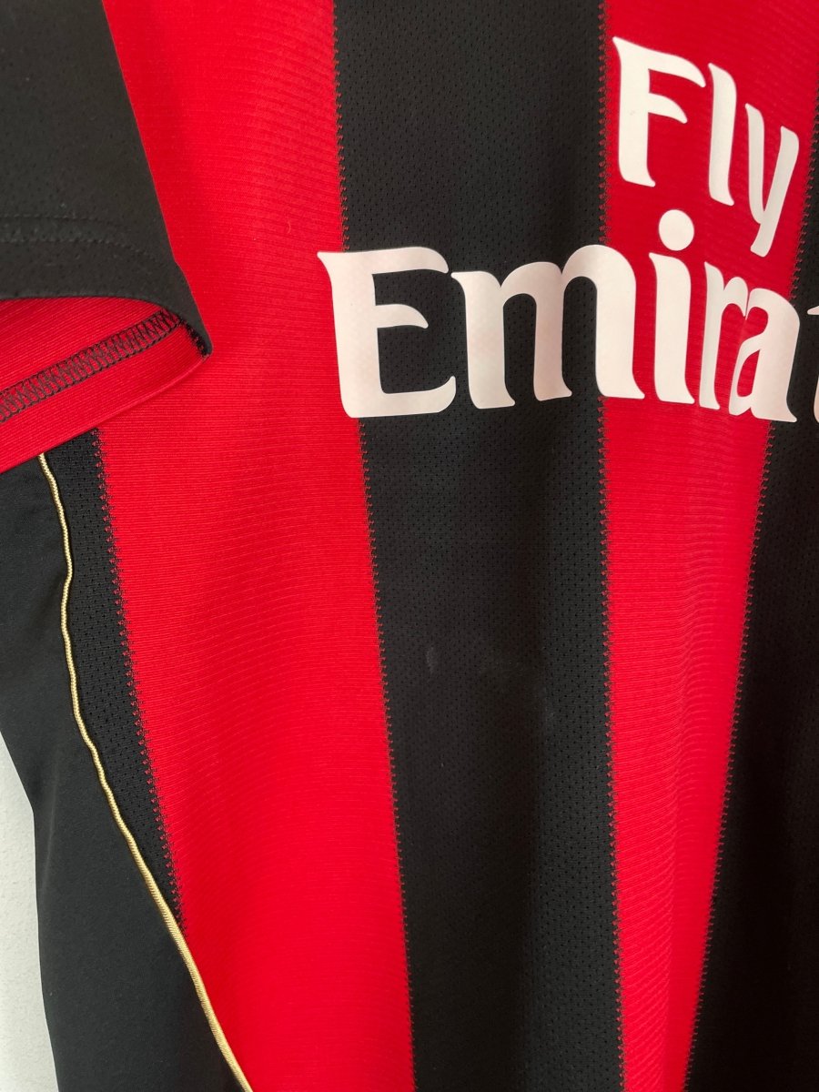 2010/11 AC MILAN RONALDINHO 80 HOME SHIRT (L) ADIDAS - Cult Kits - Large - Buy Vintage Football Shirts, Authentic Retro Football Shirts For Sale, Classic Football Shirts & Soccer Jersey