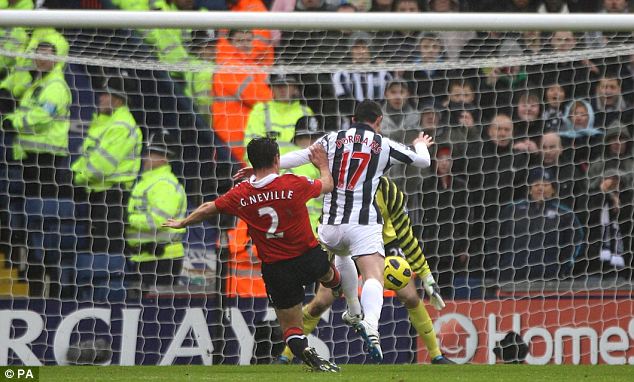 2010/11 WEST BROM DORRANS 17 *MATCH WORN vs MANCHESTER UNITED* HOME SHIRT (M) UMBRO - Cult Kits