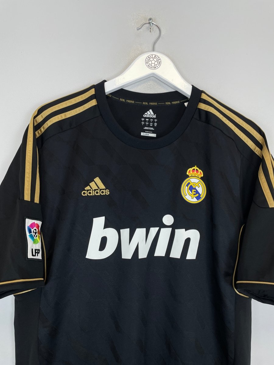 2011/12 REAL MADRID RONALDO 7 AWAY SHIRT (L) ADIDAS - Cult Kits - Large - Buy Vintage Football Shirts, Authentic Retro Football Shirts For Sale, Classic Football Shirts & Soccer Jersey