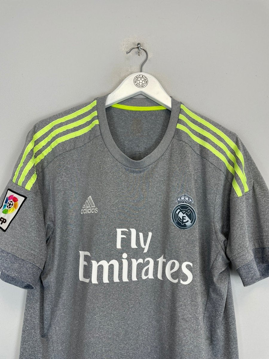 2014/15 REAL MADRID RONALDO 7 AWAY SHIRT (M) ADIDAS - Cult Kits - Medium - Buy Vintage Football Shirts, Authentic Retro Football Shirts For Sale, Classic Football Shirts & Soccer Jersey