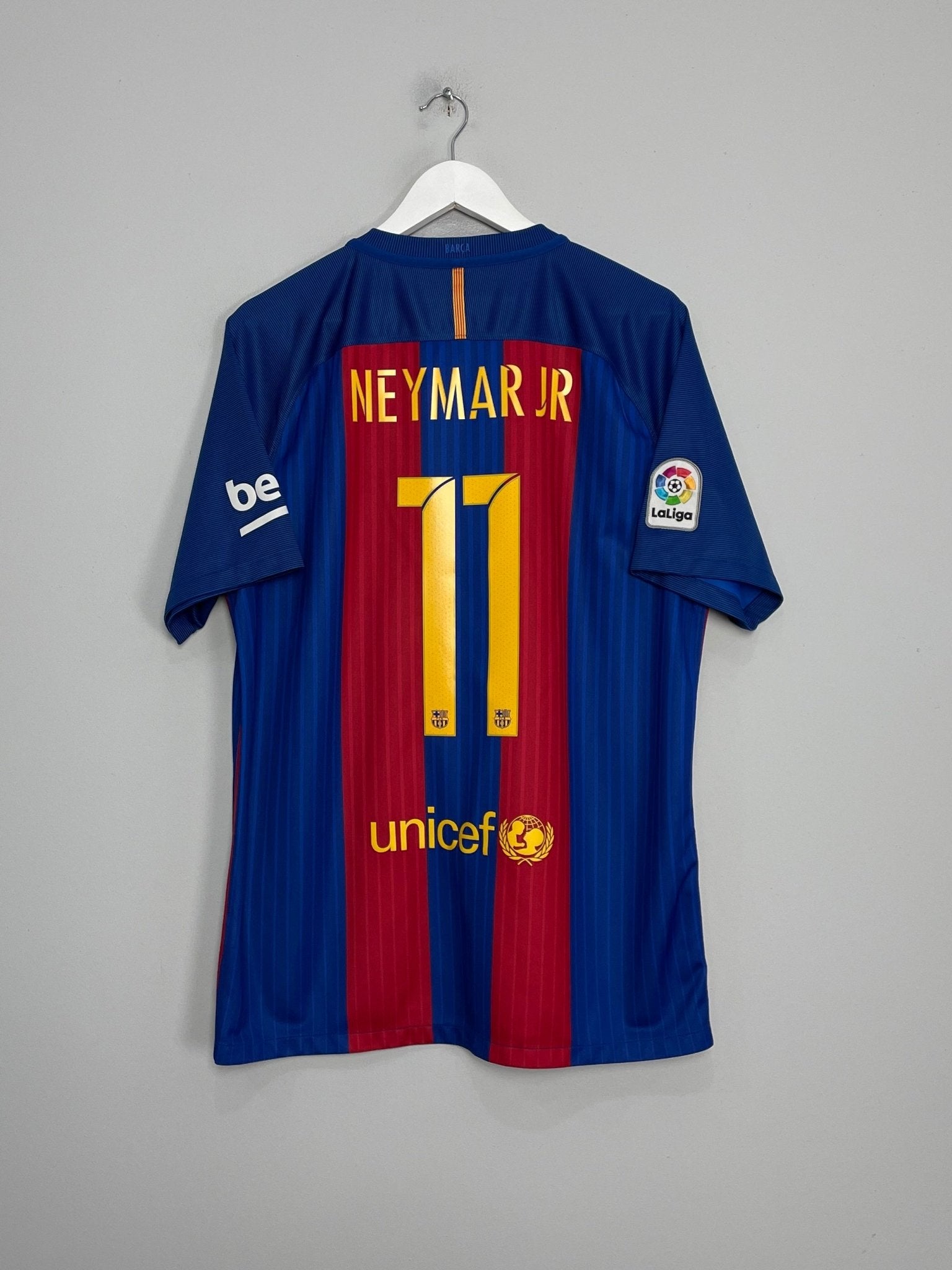 2016/17 BARCELONA NEYMAR JR #11 HOME SHIRT (XL) NIKE – Cult Kits