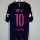 Shop 2016/17 BARCELONA MESSI #10 AWAY SHIRT (XL) NIKE, classic football shirts, vintage football shirts & retro soccer jerseys at Cult Kits