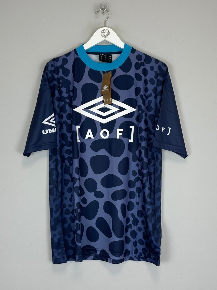 2022 UMBRO X POISON DART FROG *BNWT* (M) AOF - Cult Kits - Medium - Buy Vintage Football Shirts, Authentic Retro Football Shirts For Sale, Classic Football Shirts & Soccer Jersey
