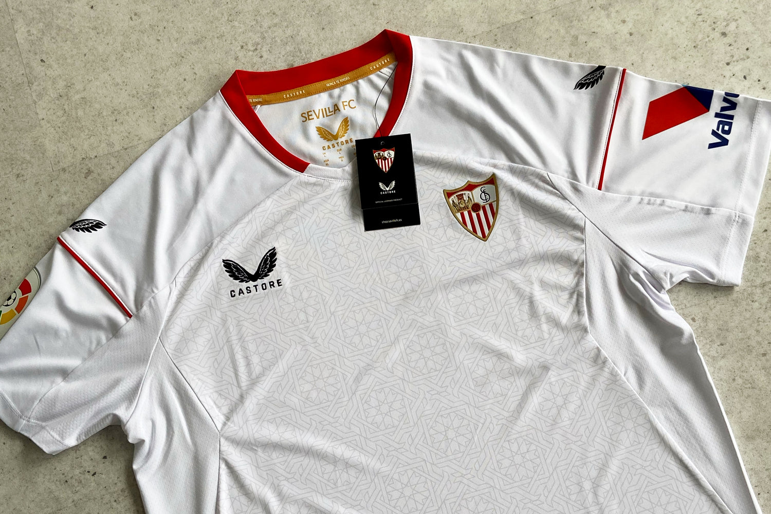 cult-kits-sevilla-22-23-castore-home-shirt-clearance-brand-new-with-tags-multiple-sizes