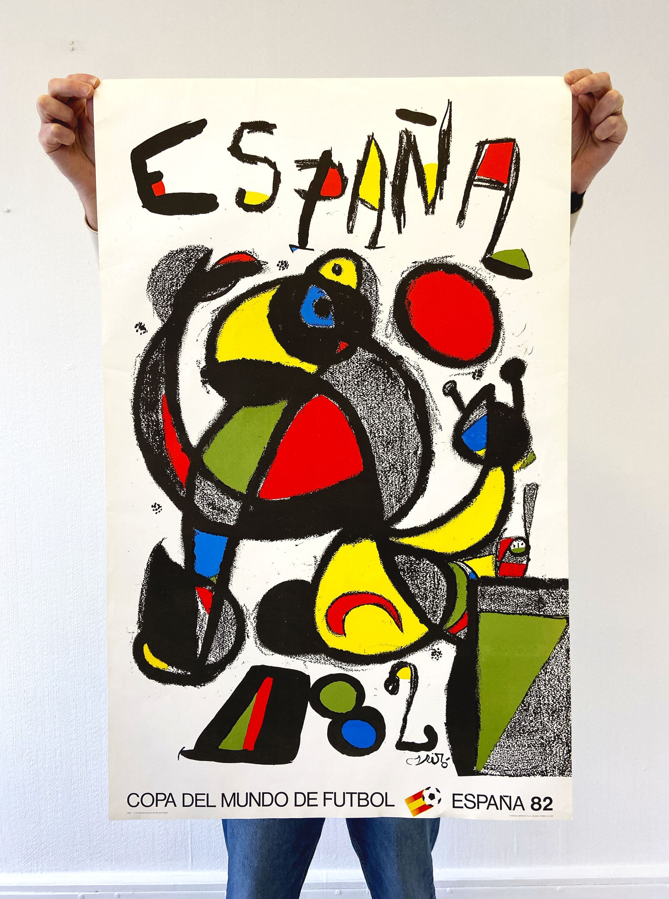 Shop 1982 ESPAÑA COPA DEL MUNDO DE FUTBOL ESPANA ORIGINAL PRINT, classic football shirts, vintage football shirts & retro soccer jerseys at Cult Kits
