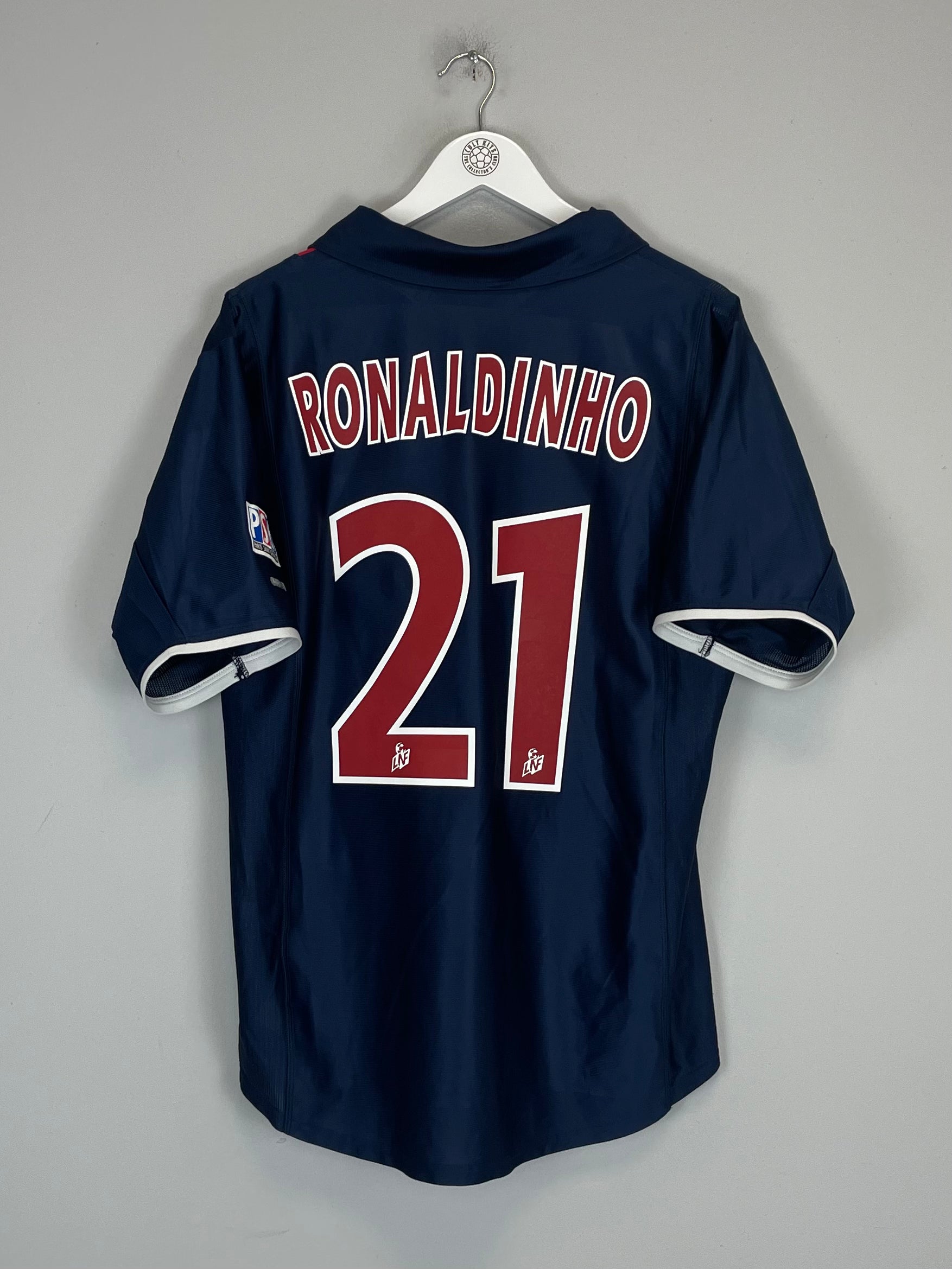Shop 2001/02 PSG RONALDINHO #21 HOME SHIRT (XL) NIKE, classic football shirts, vintage football shirts & retro soccer jerseys at Cult Kits