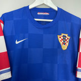 Shop 2010/11 CROATIA AWAY SHIRT (XXL) NIKE, classic football shirts, vintage football shirts & retro soccer jerseys at Cult Kits