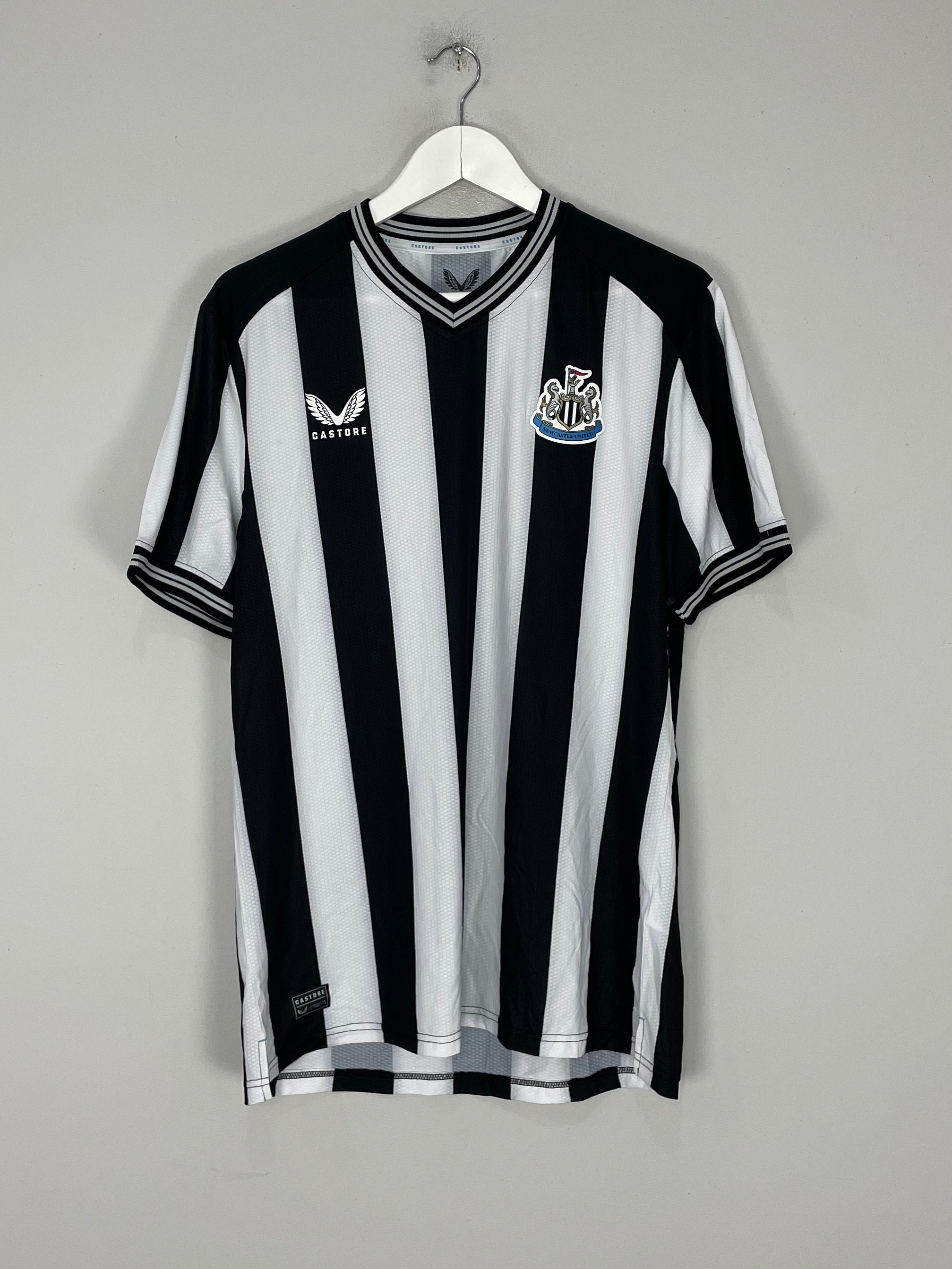 Shop 2023/24 NEWCASTLE UNITED BNWOT AUTHENTIC HOME SHIRT (MULTIPLE SIZES) CASTORE, classic football shirts, vintage football shirts & retro soccer jerseys at Cult Kits