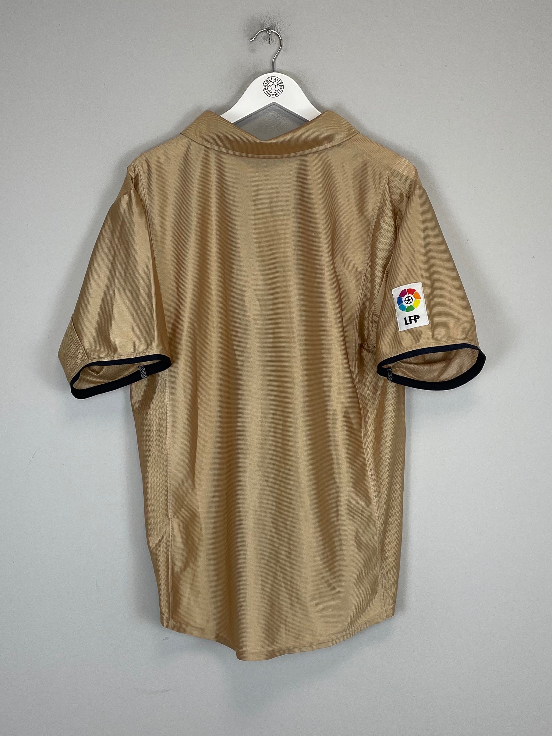 Shop 2001/03 BARCELONA AWAY SHIRT (L) NIKE, classic football shirts, vintage football shirts & retro soccer jerseys at Cult Kits