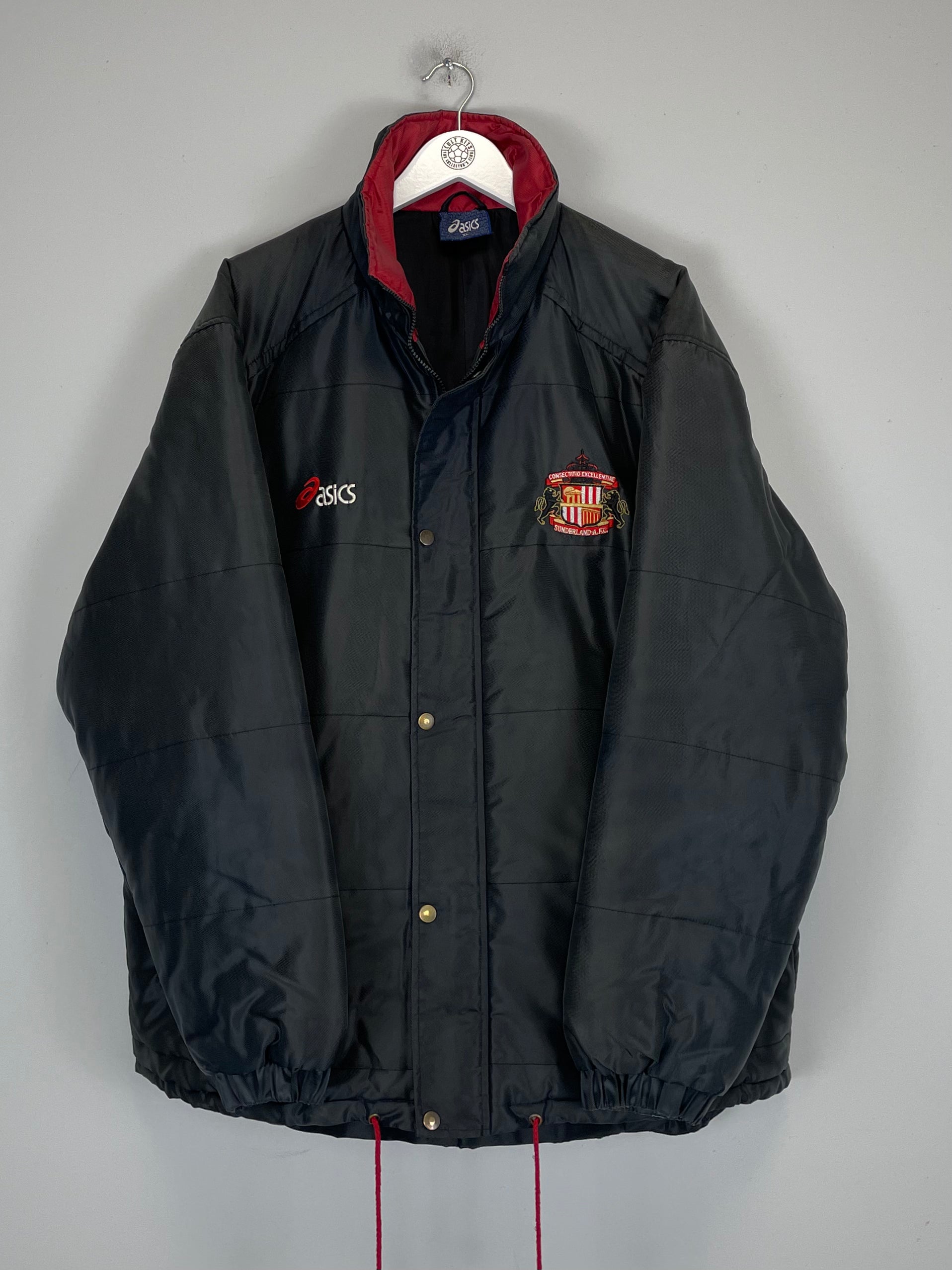 Shop 1998/99 SUNDERLAND BENCH COAT (XL) ASICS, classic football shirts, vintage football shirts & retro soccer jerseys at Cult Kits