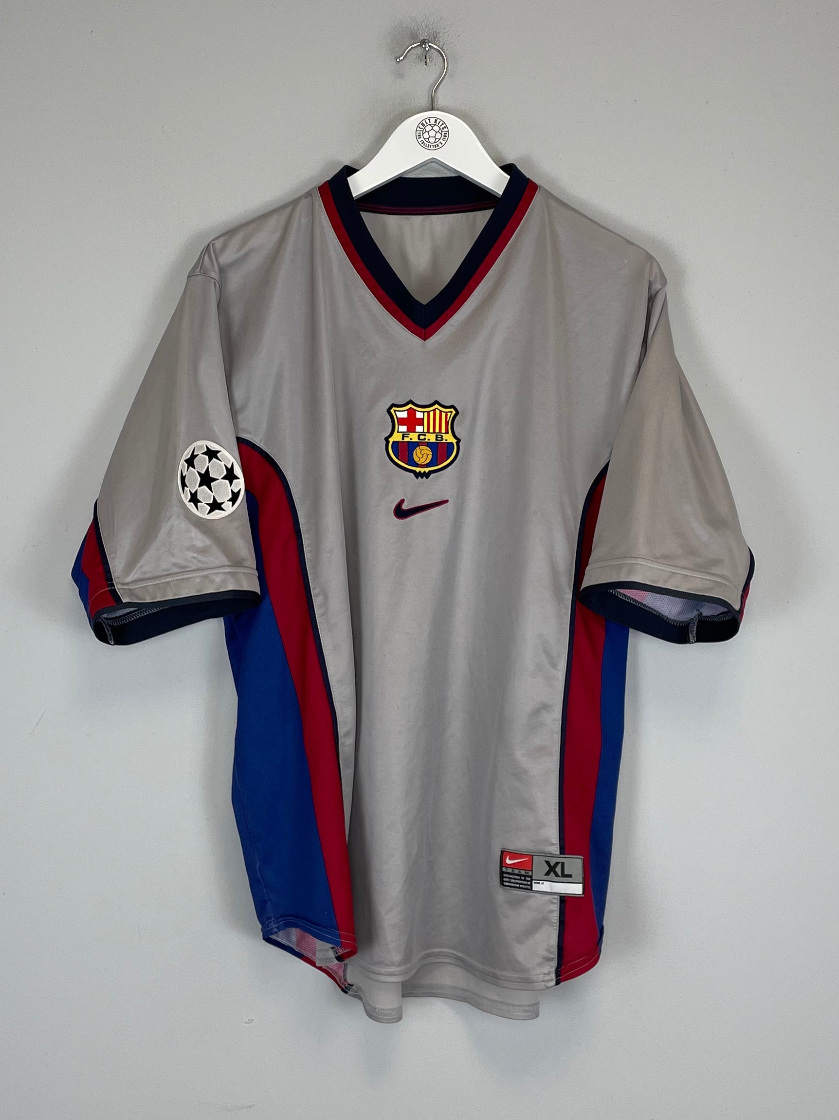Shop 1999/00 BARCELONA AWAY SHIRT C/L (XL) NIKE, classic football shirts, vintage football shirts & retro soccer jerseys at Cult Kits