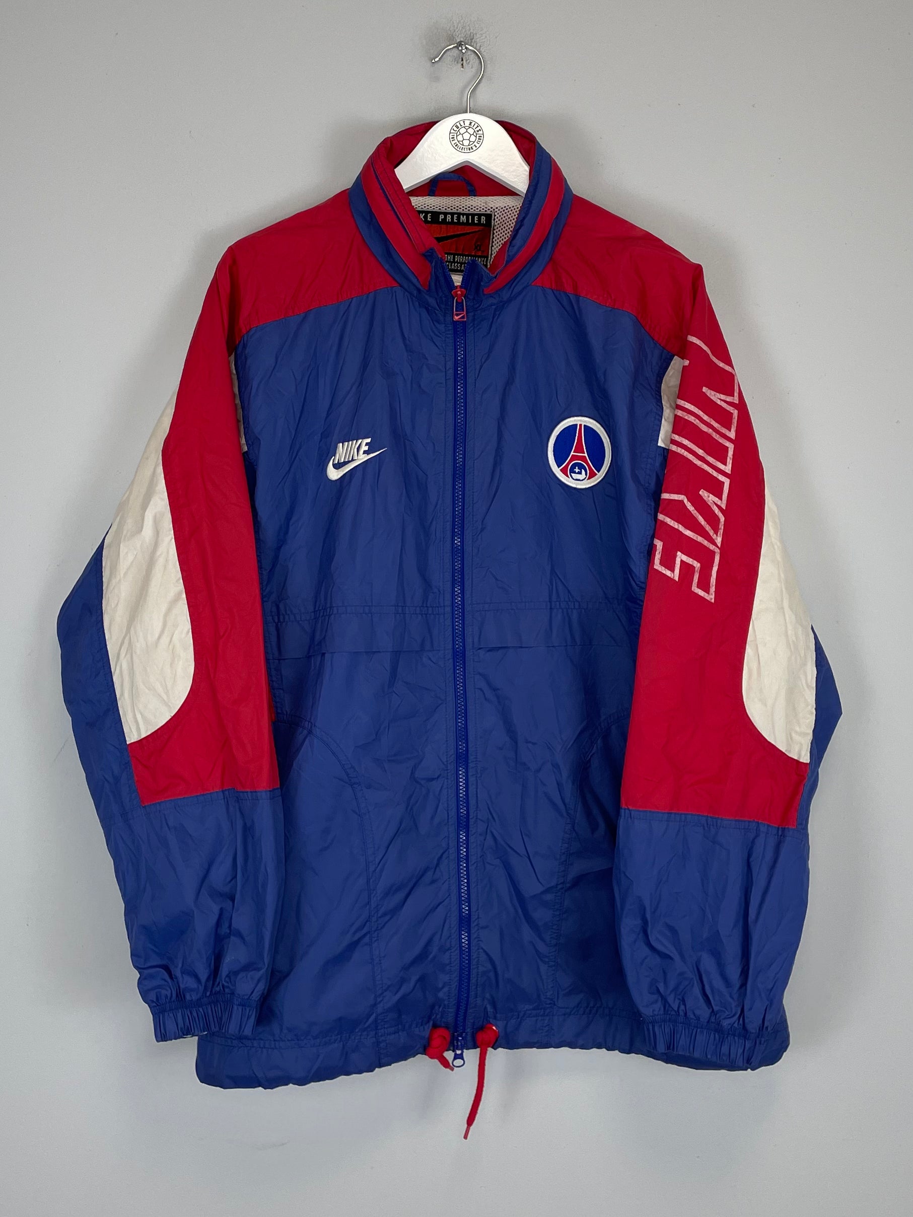Shop 1995/96 PSG TRAINING JACKET (XL) NIKE, classic football shirts, vintage football shirts & retro soccer jerseys at Cult Kits