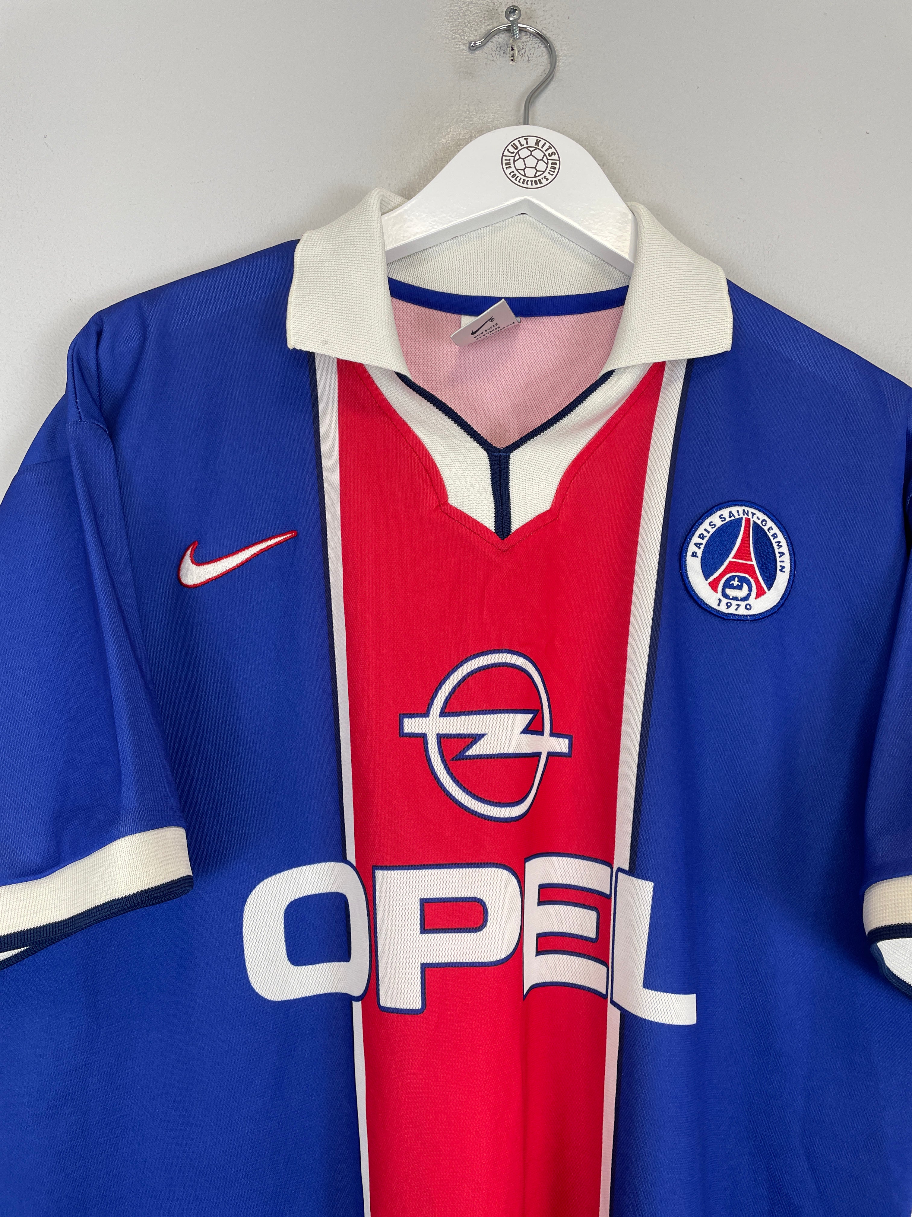 Shop 1997/98 PSG HOME SHIRT (L) NIKE, classic football shirts, vintage football shirts & retro soccer jerseys at Cult Kits