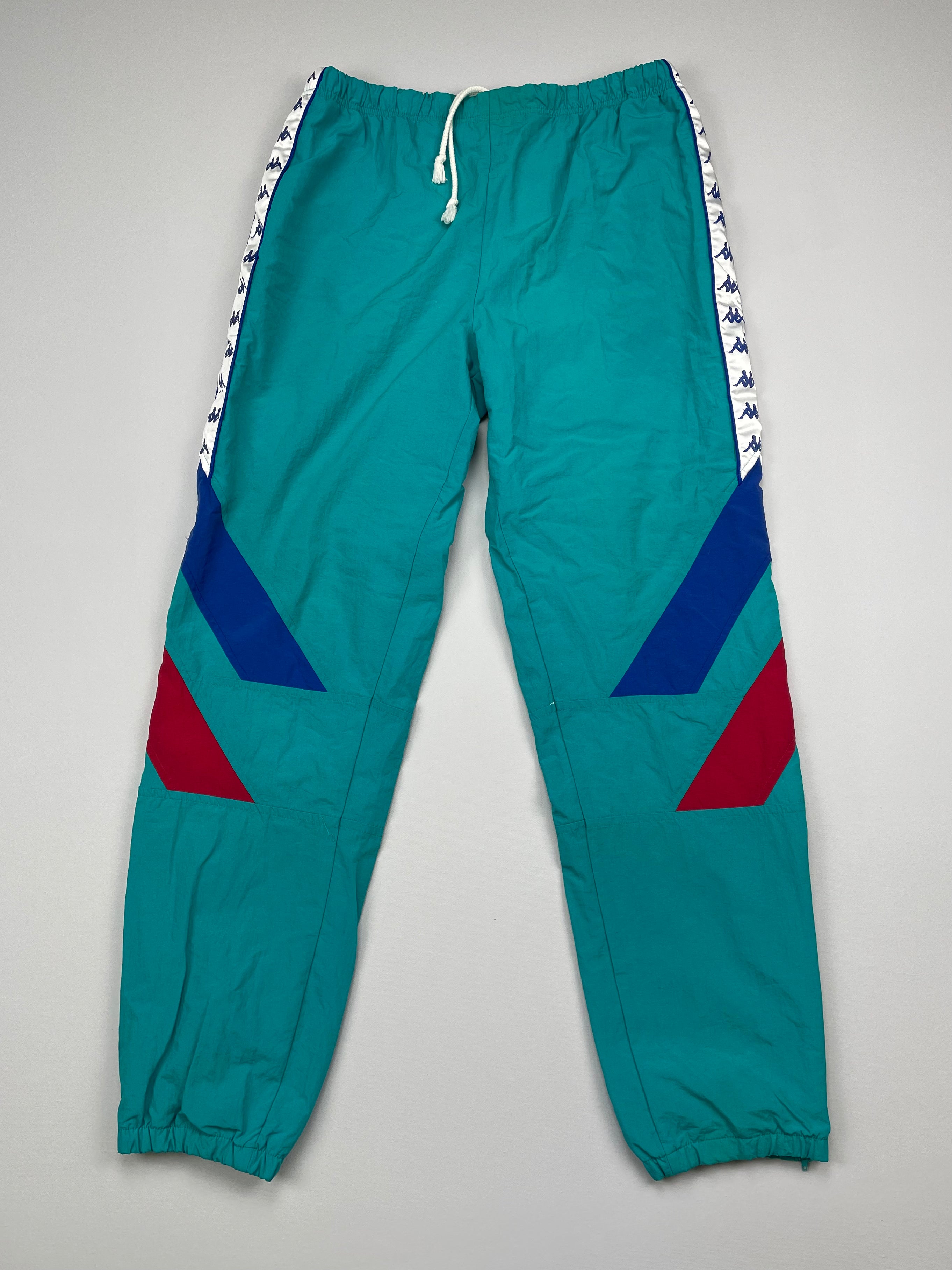 Shop 1992/95 BARCELONA FULL TRACKSUIT (M) KAPPA, classic football shirts, vintage football shirts & retro soccer jerseys at Cult Kits