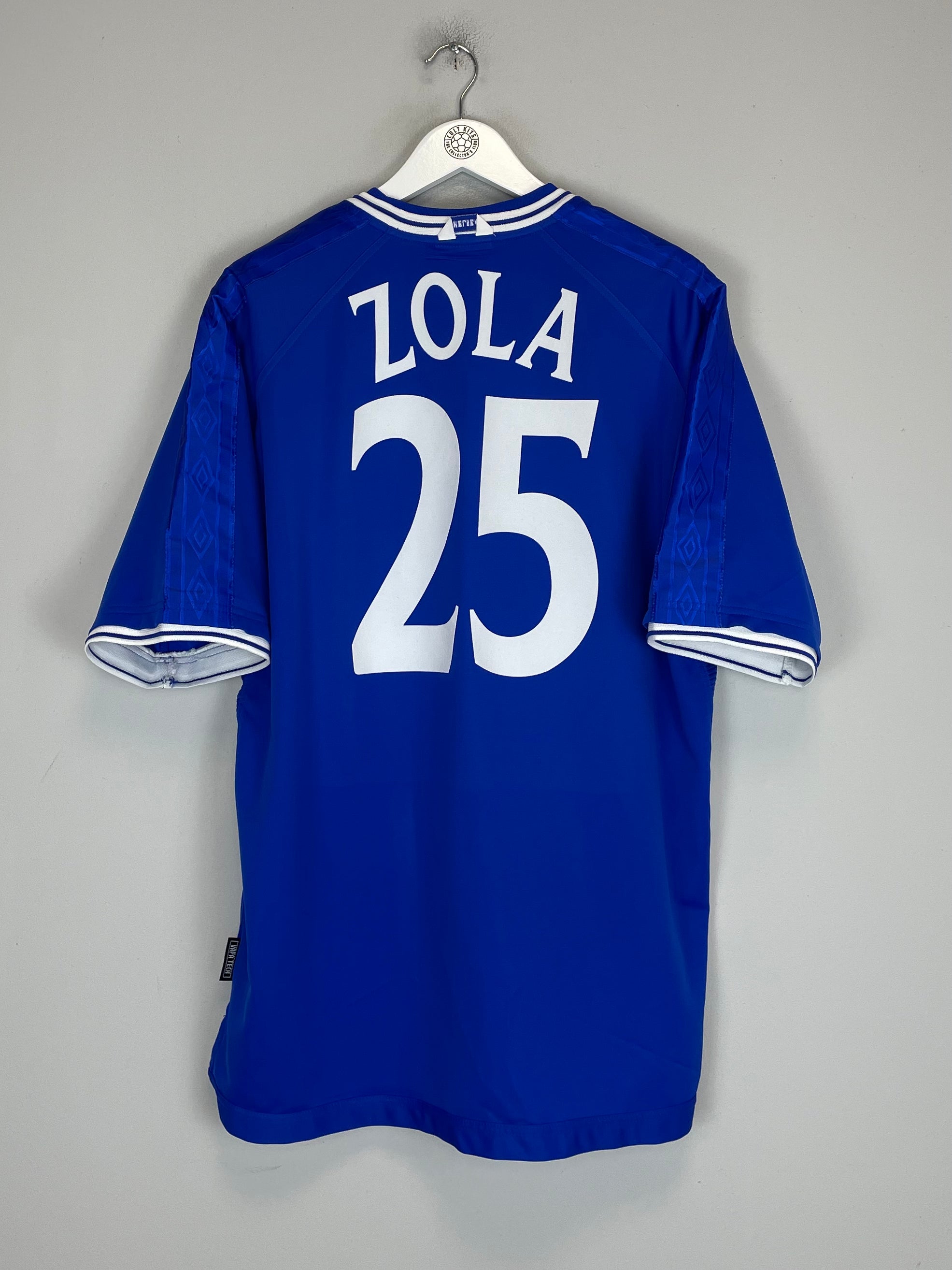 Shop 1999/01 CHELSEA ZOLA #25 HOME SHIRT (XXL) UMBRO, classic football shirts, vintage football shirts & retro soccer jerseys at Cult Kits