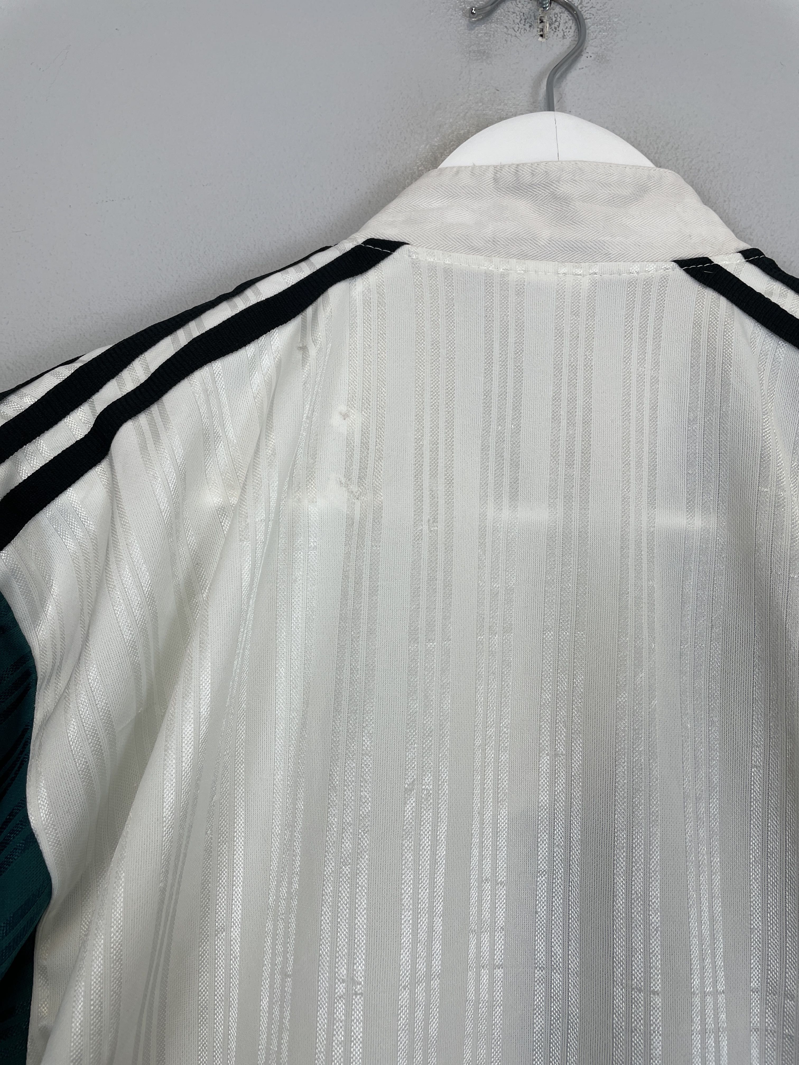 Shop 1995/96 LIVERPOOL AWAY SHIRT (S) ADIDAS, classic football shirts, vintage football shirts & retro soccer jerseys at Cult Kits