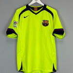 Shop 2005/06 BARCELONA RONALDINHO #10 AWAY SHIRT (M) NIKE, classic football shirts, vintage football shirts & retro soccer jerseys at Cult Kits