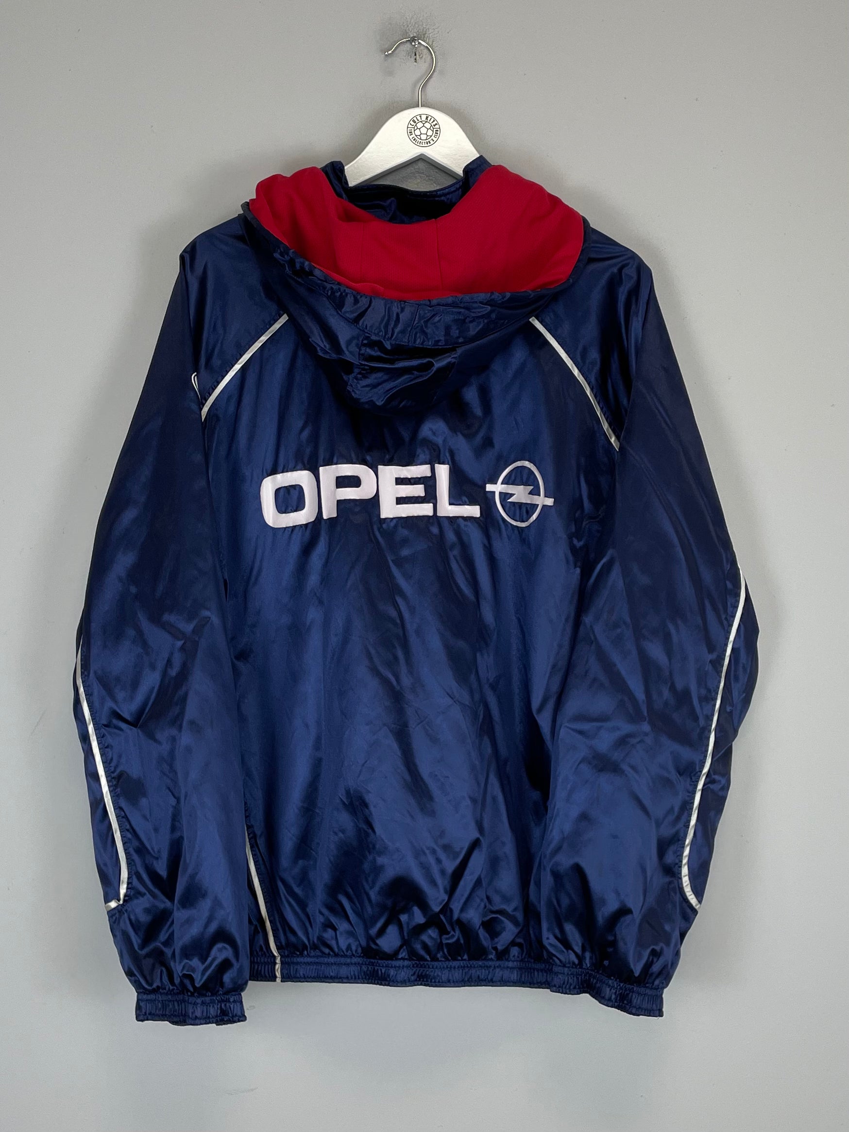 Shop 2001/02 PSG TRACK JACKET (M) NIKE, classic football shirts, vintage football shirts & retro soccer jerseys at Cult Kits