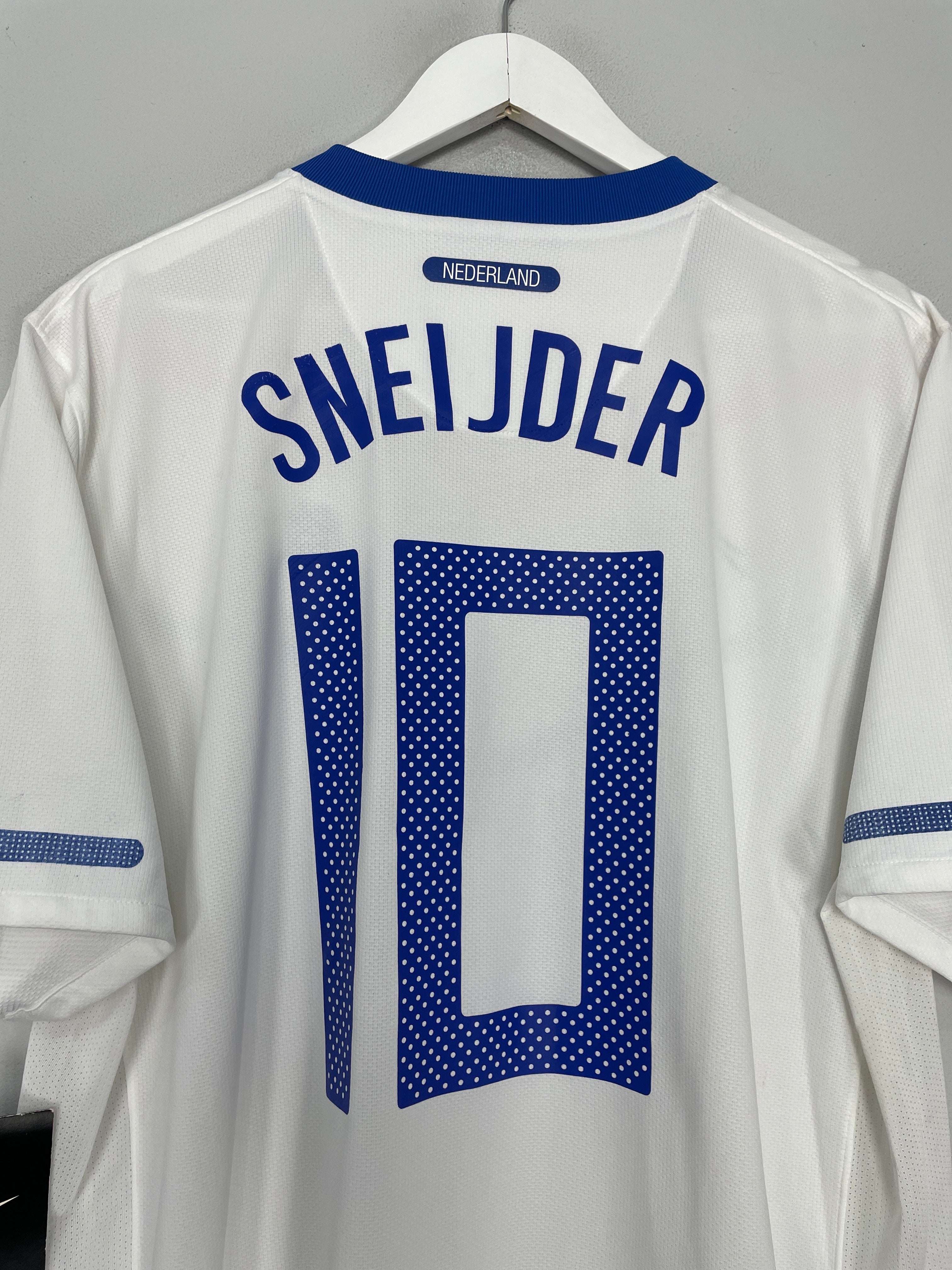 Shop 2010/11 NETHERLANDS SNEIJDER #10 *BNWT* AWAY SHIRT (XL) NIKE, classic football shirts, vintage football shirts & retro soccer jerseys at Cult Kits