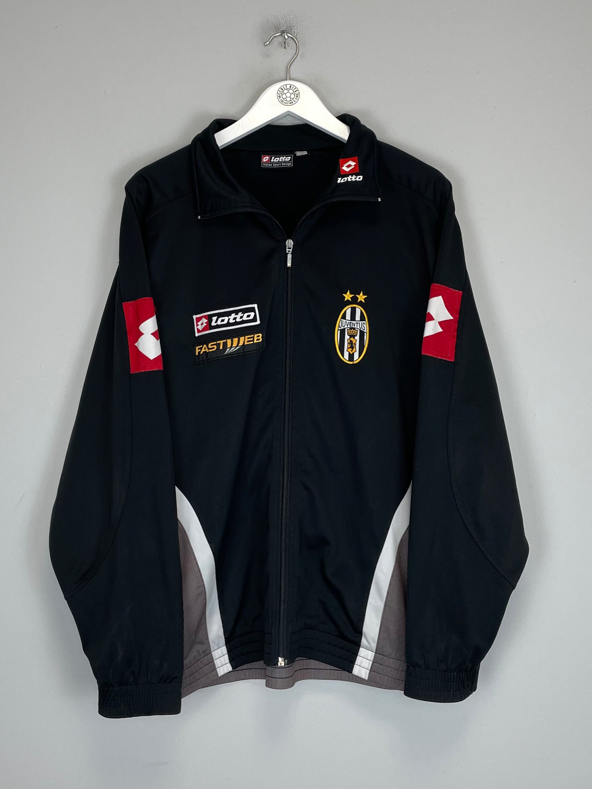 Shop 2001/02 JUVENTUS TRACK JACKET (XL) LOTTO, classic football shirts, vintage football shirts & retro soccer jerseys at Cult Kits