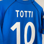 Shop 2000/02 ITALY TOTTI #10 HOME SHIRT (XL) KAPPA, classic football shirts, vintage football shirts & retro soccer jerseys at Cult Kits