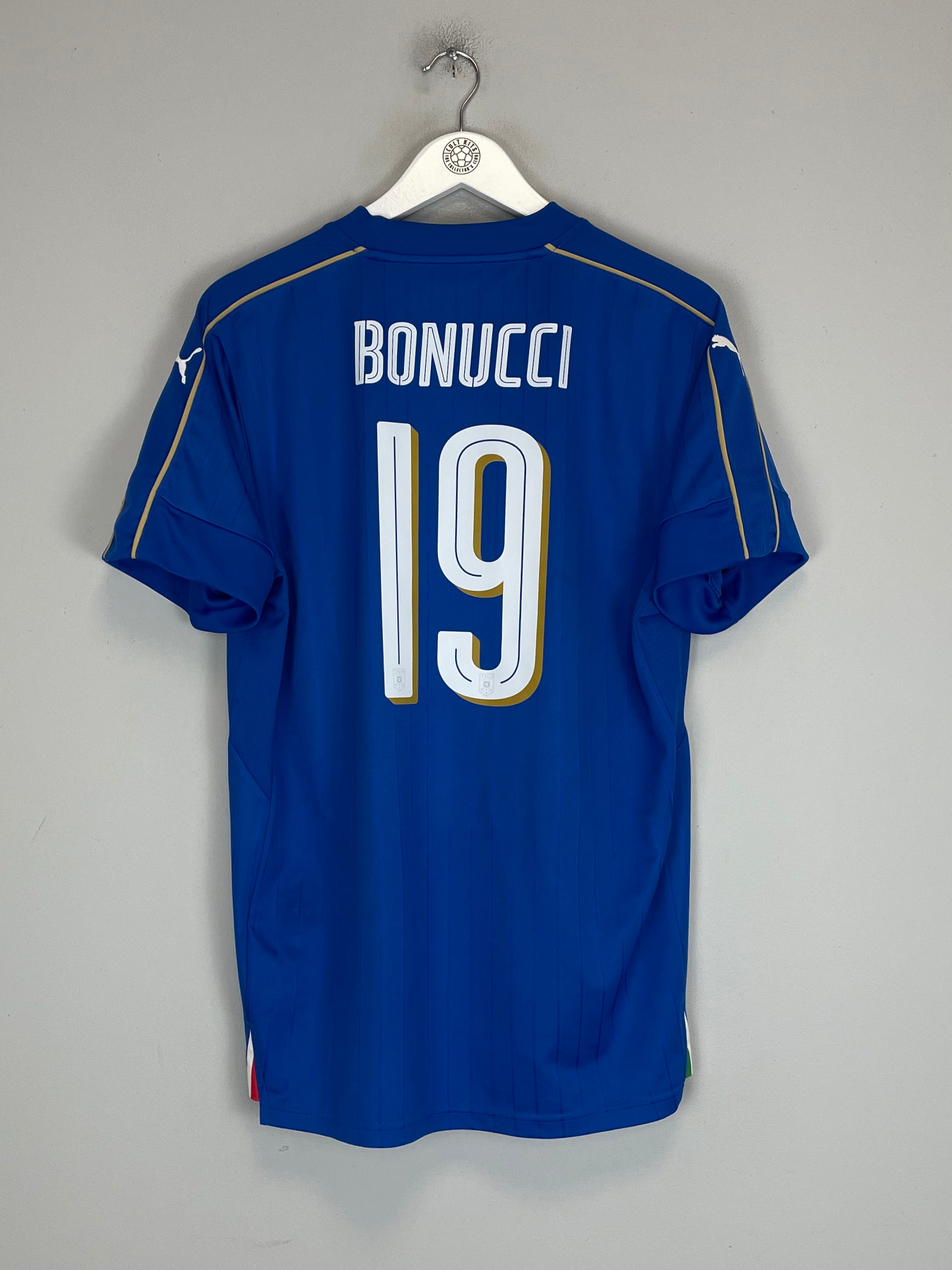 Shop 2016/17 ITALY BONUCCI #19 HOME SHIRT (L) PUMA, classic football shirts, vintage football shirts & retro soccer jerseys at Cult Kits
