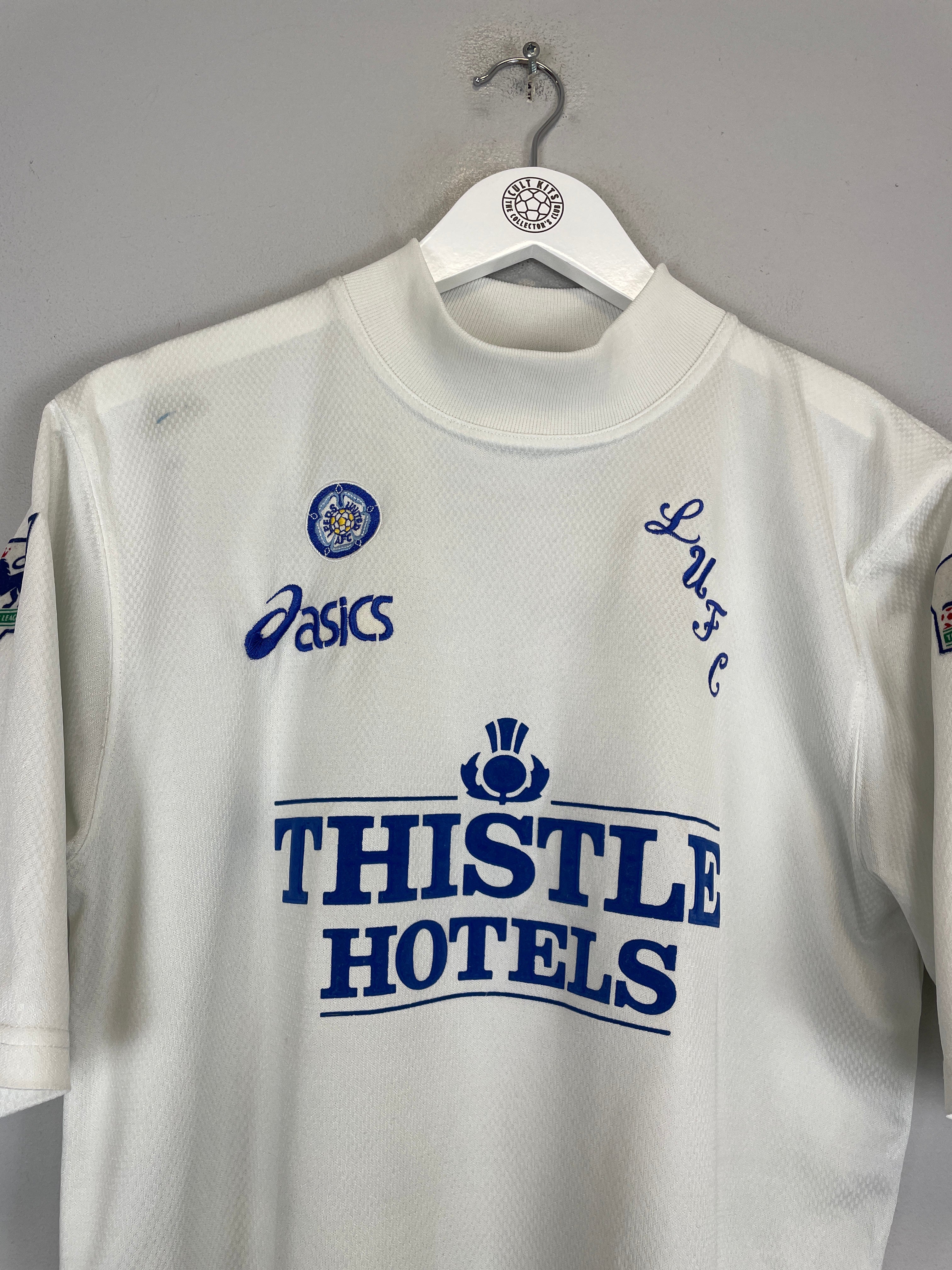 Shop 1995/96 LEEDS UNITED YEBOAH #21 HOME SHIRT (M) ASICS, classic football shirts, vintage football shirts & retro soccer jerseys at Cult Kits