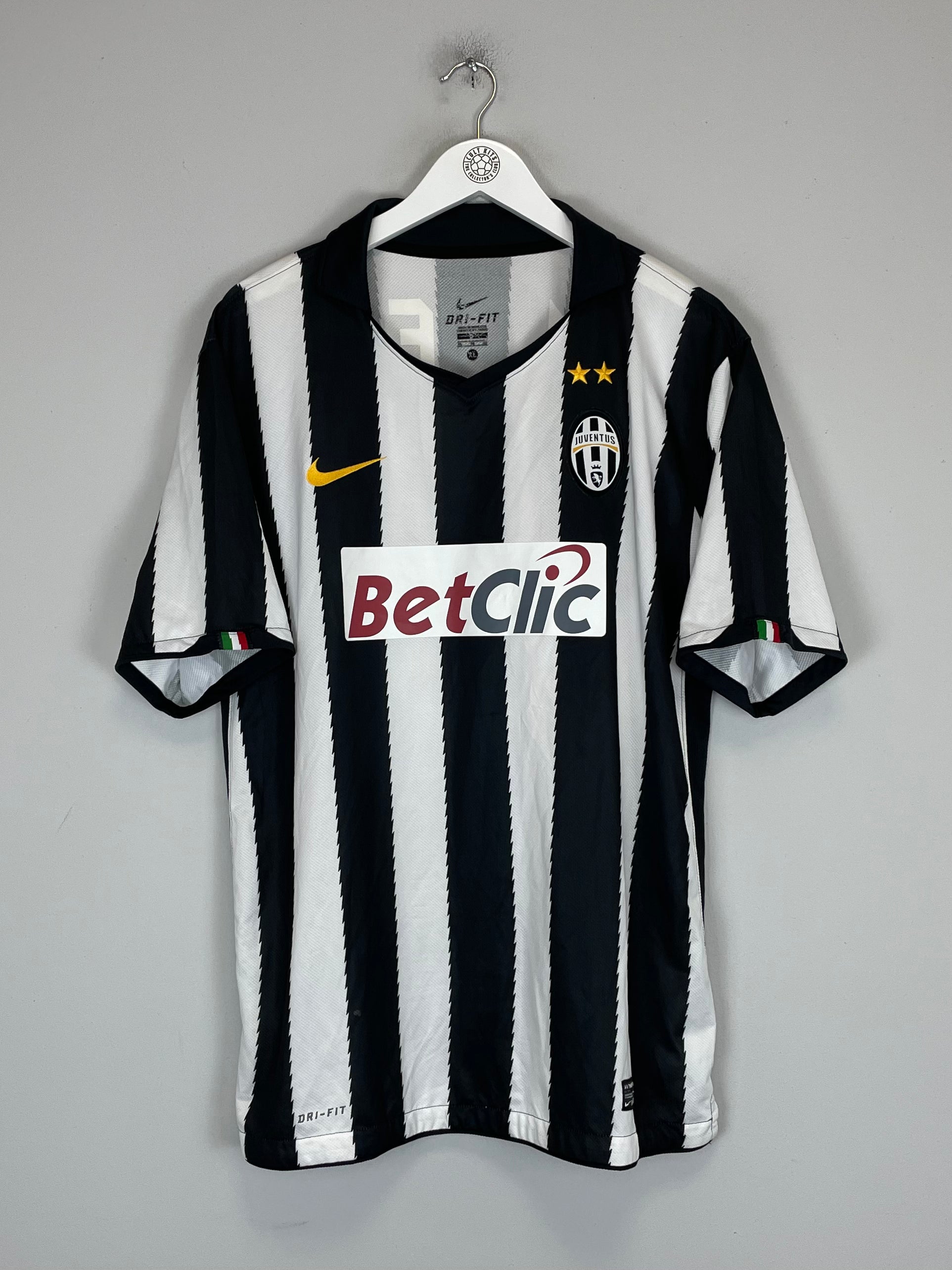 Shop 2010/11 JUVENTUS DEL PIERO #10 HOME SHIRT (XL) NIKE, classic football shirts, vintage football shirts & retro soccer jerseys at Cult Kits