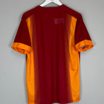 Shop 2014/15 GALATASARAY HOME SHIRT (M) NIKE, classic football shirts, vintage football shirts & retro soccer jerseys at Cult Kits