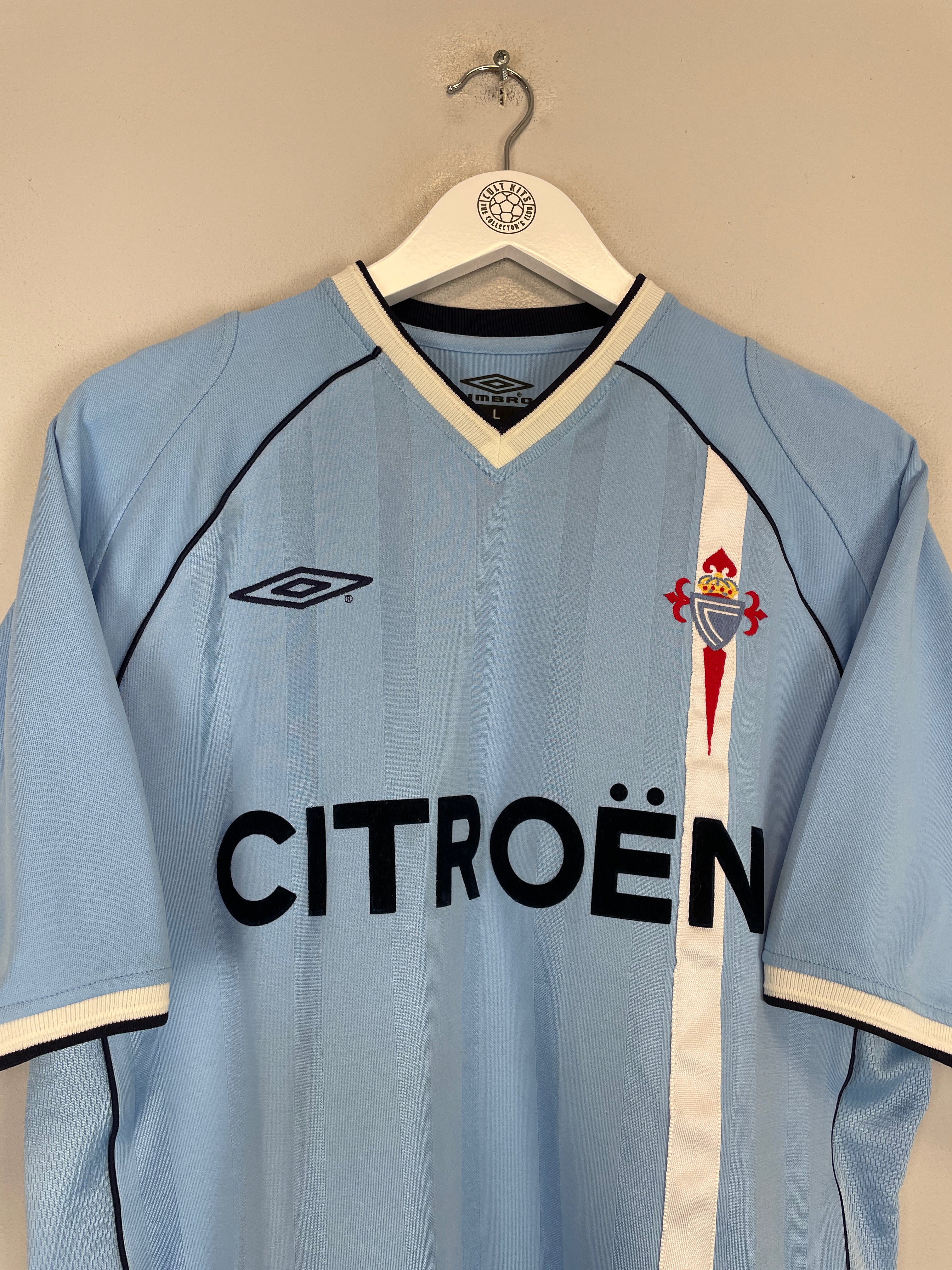 Shop 2001/03 CELTA VIGO MOSTOVOI #10 HOME SHIRT (L) UMBRO, classic football shirts, vintage football shirts & retro soccer jerseys at Cult Kits