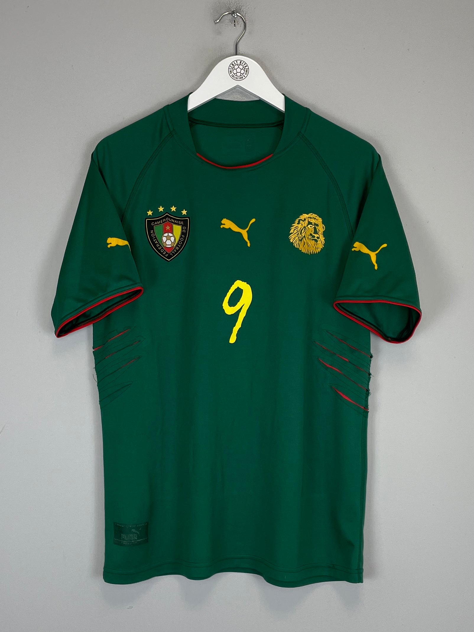 Shop 2004/06 CAMEROON ETO'O #9 HOME SHIRT (L) PUMA, classic football shirts, vintage football shirts & retro soccer jerseys at Cult Kits