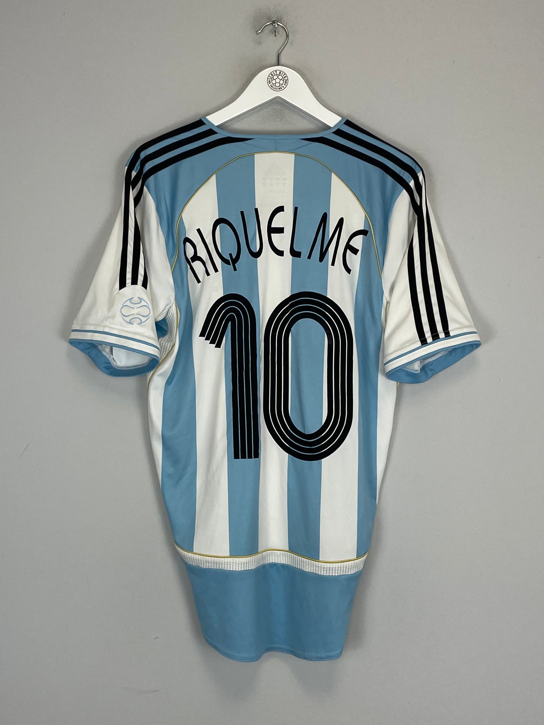 Shop 2006/07 ARGENTINA RIQUELME #10 HOME SHIRT (M) ADIDAS, classic football shirts, vintage football shirts & retro soccer jerseys at Cult Kits