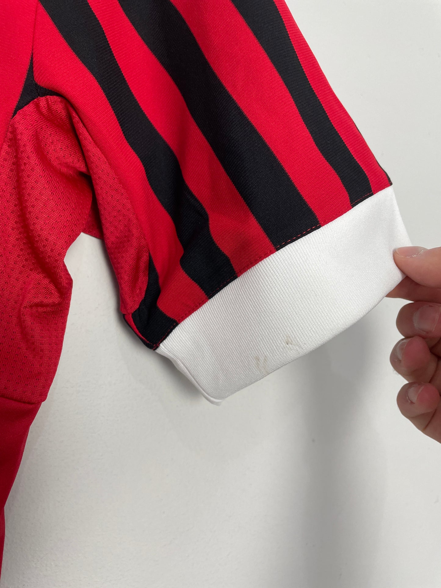 2011/12 AC MILAN IBRAHIMOVIC #11 HOME SHIRT (S) ADIDAS