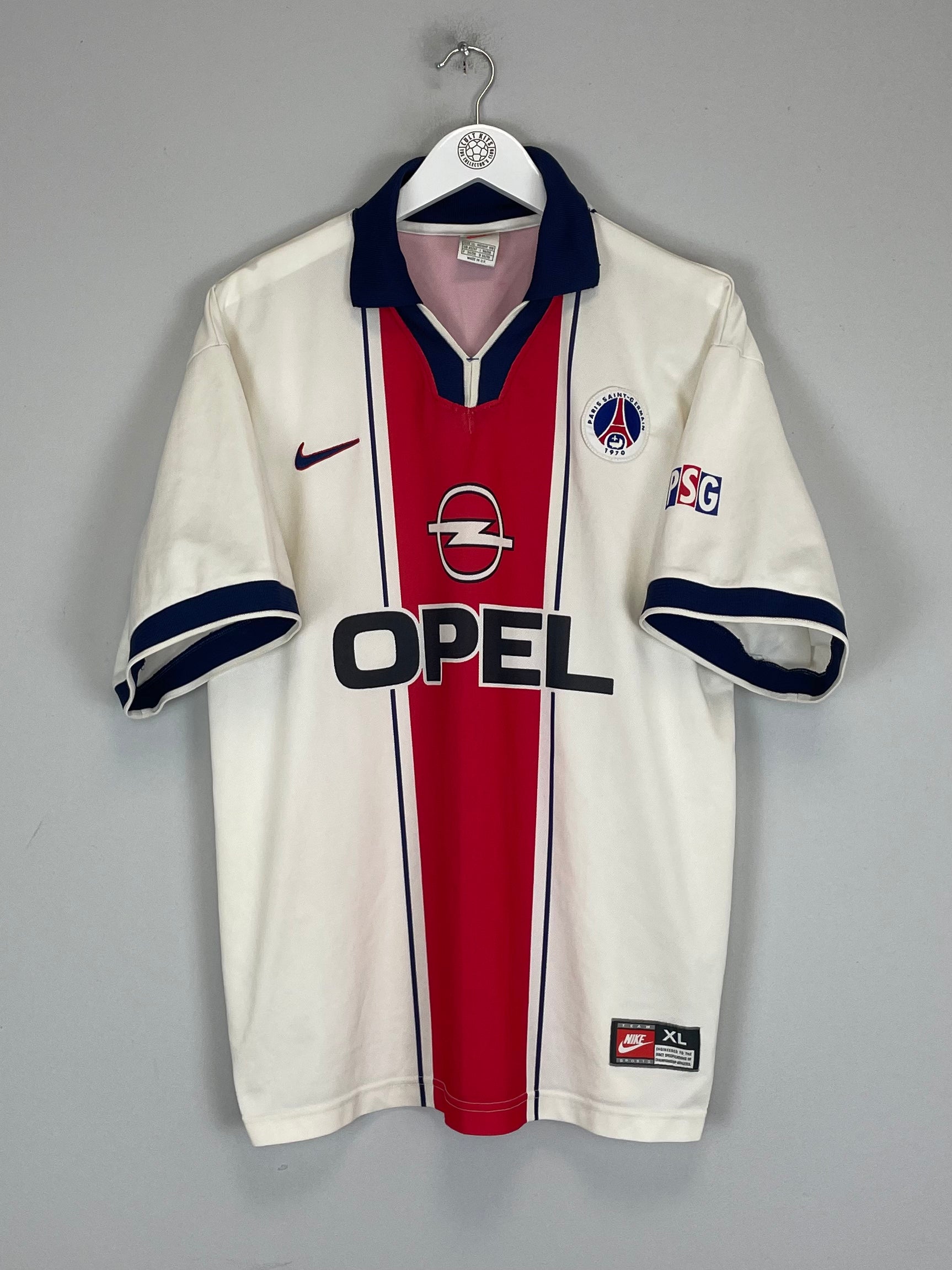 Shop 1997/98 PSG AWAY SHIRT (XL) NIKE, classic football shirts, vintage football shirts & retro soccer jerseys at Cult Kits
